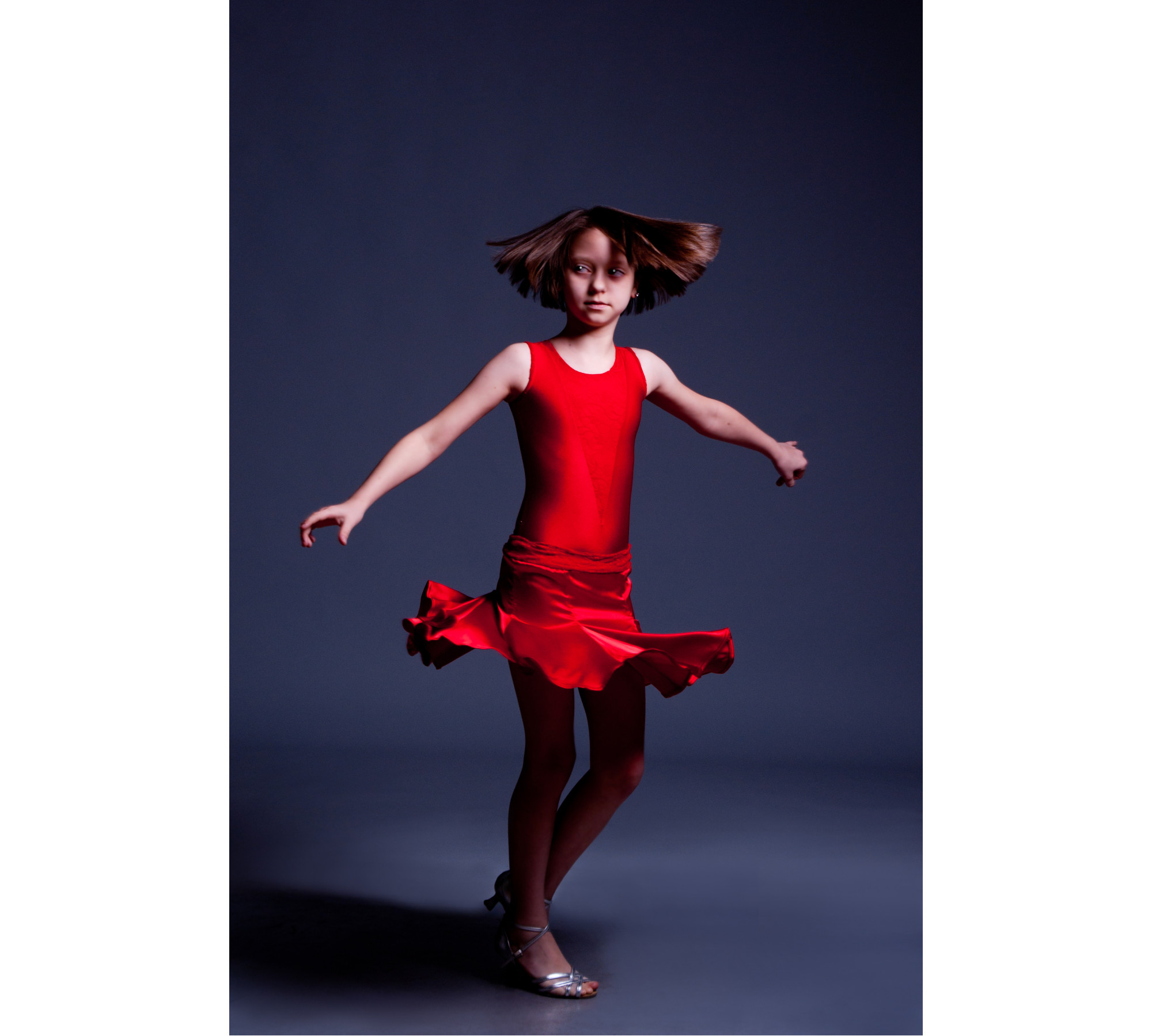 Young in Red, transformer dress with 2 skirts 
