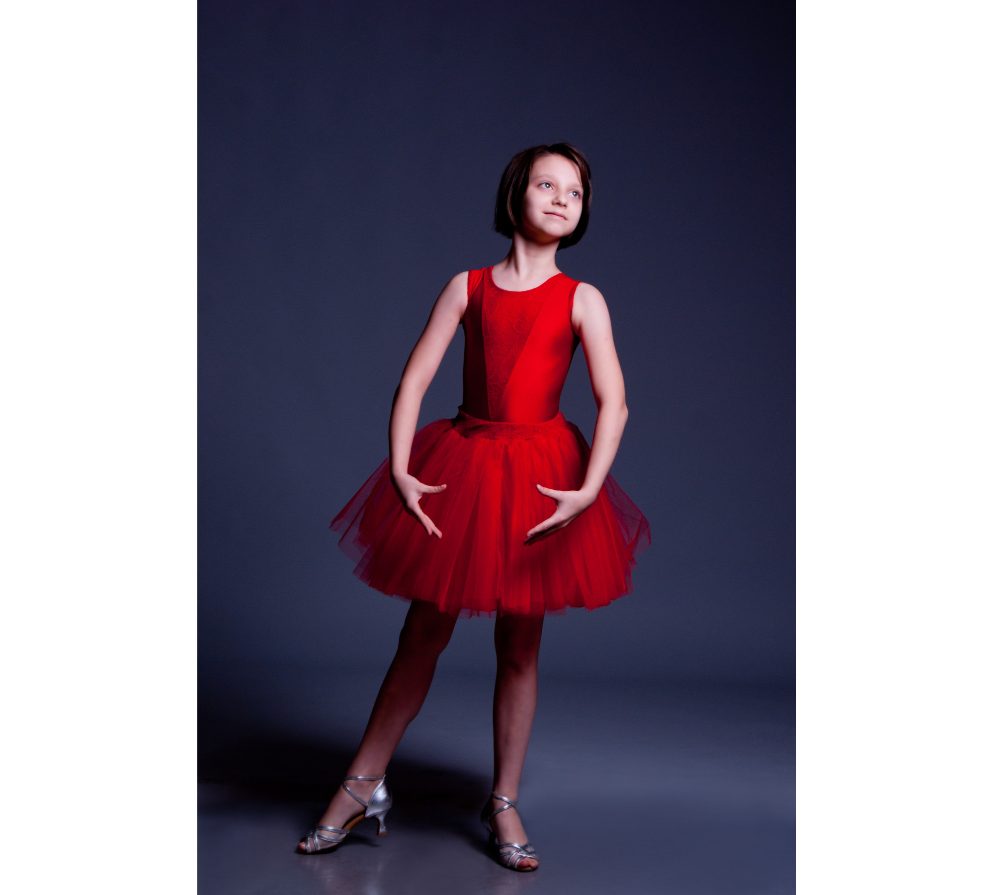 Young in Red, transformer dress with 2 skirts 