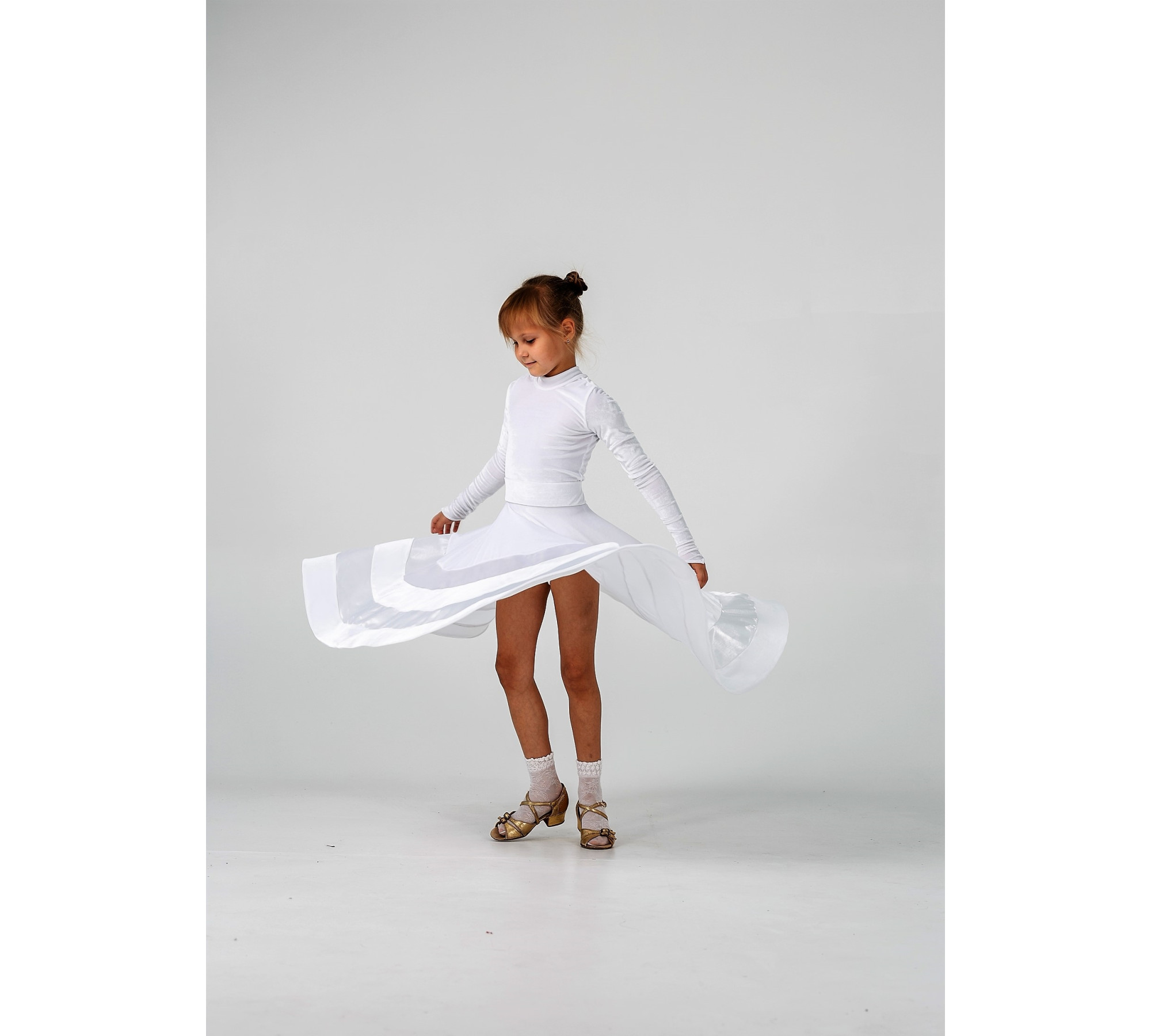 Snowhite Transformer dress with 2 skirts 