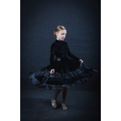 Improvisation of Ann transformer dress with 2 skirts